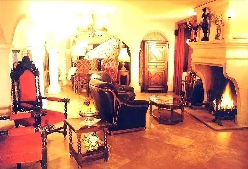 Hostellerie Sarrasine, Macon Est - Teritoria Replonges 3*,  France