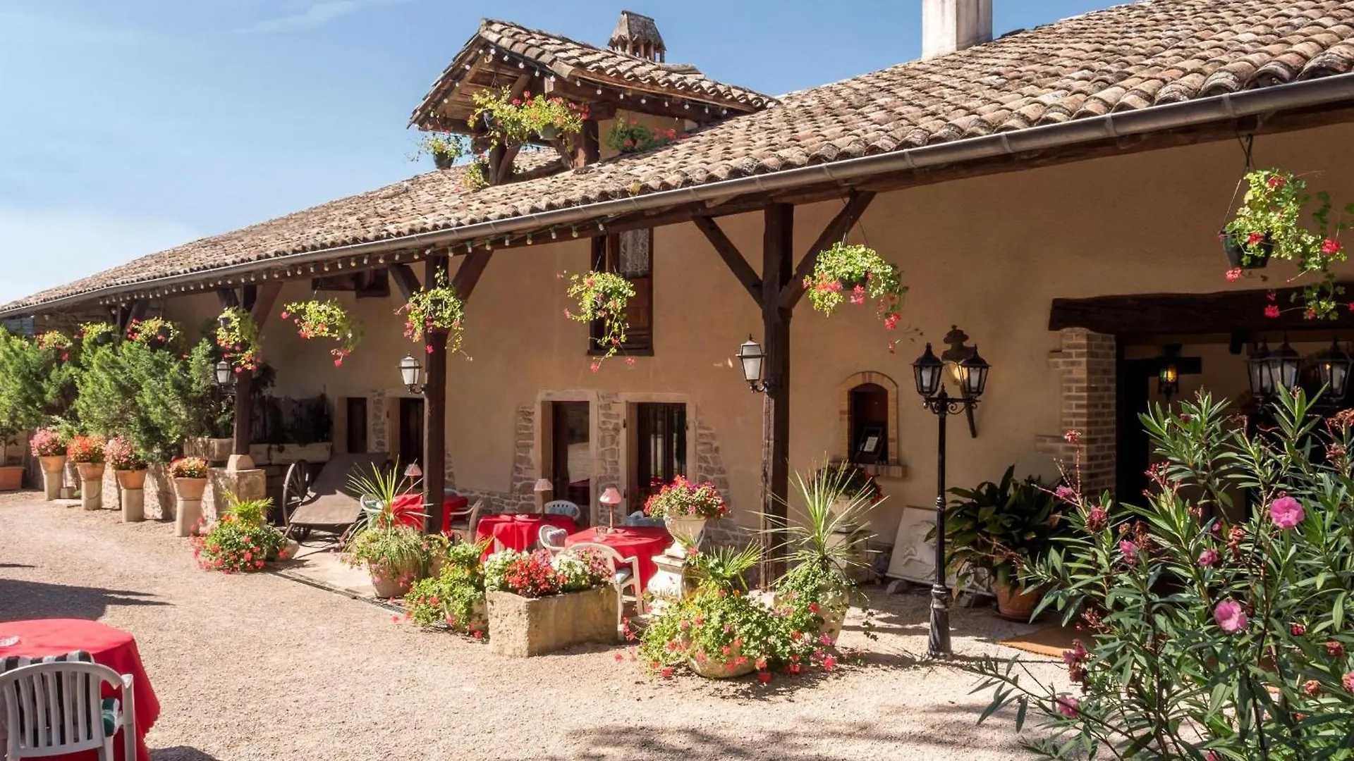 Hostellerie Sarrasine, Macon Est - Teritoria location